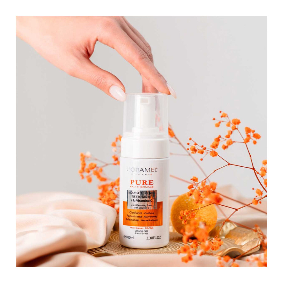 Mousse aérienne nettoyante à la vitamine C - L'Oramel Pure - 150ml Mousse aérienne nettoyante à la vitamine C - L'Oramel Pure - 150ml